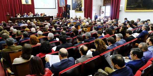 Presentación del Plan Estratégico Sevilla 2030 celebrado en el Paraninfo de la Universidad de Sevilla