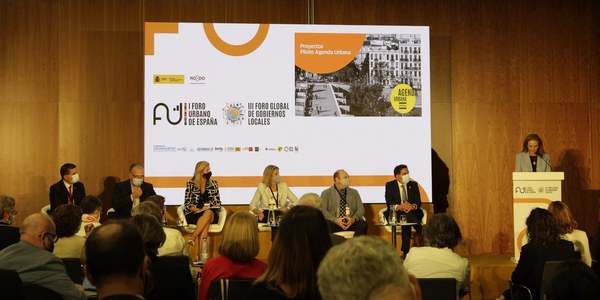 La Nueva Bauhaus Europea y la innovación ocupan el debate de la segunda jornada del I Foro Urbano de España y el III Foro de Gobiernos Locales donde Sevilla expone varios de sus proyectos