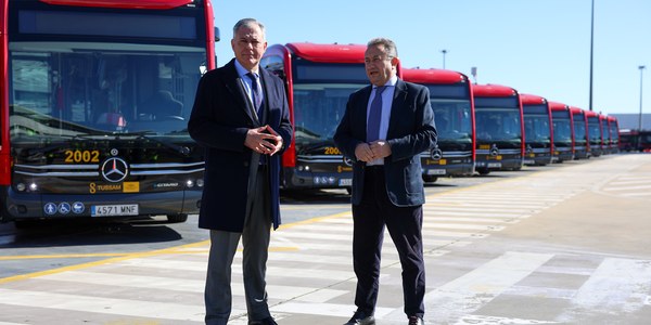 Tussam incorpora once nuevos autobuses articulados y 100 % eléctricos tras una inversión de 7.6 millones