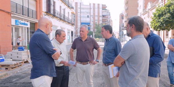 El Gobierno de Sanz hará una remodelación del compás de San Jacinto, recuperará el monumento de Rodrigo de Triana y reurbanizará Gustavo Bacarisas como parte de las obras en Pagés del Corro