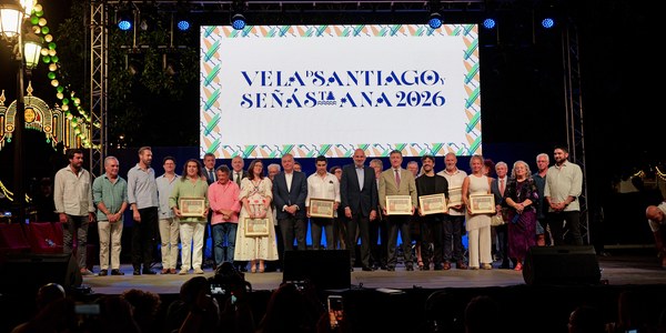 El alcalde Sanz clausura la Velá de Santa Ana 2026 con la entrega de galardones: "Triana es el mejor ejemplo de que el talento compartido construye una comunidad invencible"