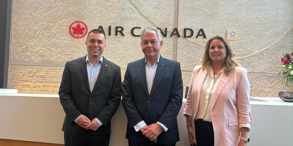 El alcalde Sanz presenta en Montreal el potencial económico y turístico de Sevilla para impulsar una conexión aérea directa con Air Canada