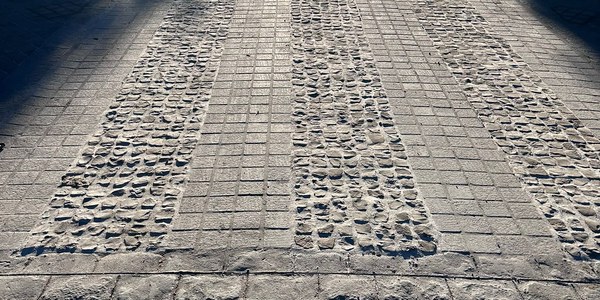 El Ayuntamiento inicia una nueva fase de readoquinado en la calle Castilla a partir del 13 de julio