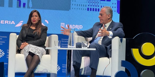 José Luis Sanz reivindica el papel histórico de Sevilla como puente entre Europa e Iberoamérica