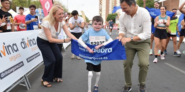 La Carrera Nervión-San Pablo “El Corte Inglés”, cuarta prueba del Circuito Divina Seguros, concluye con éxito de participación y victorias para Alejandro Illán y Laia González
