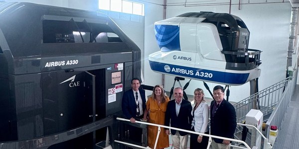 Sevilla estudia estrategias con Airbus en Singapur para impulsar alianzas entre ambas sedes