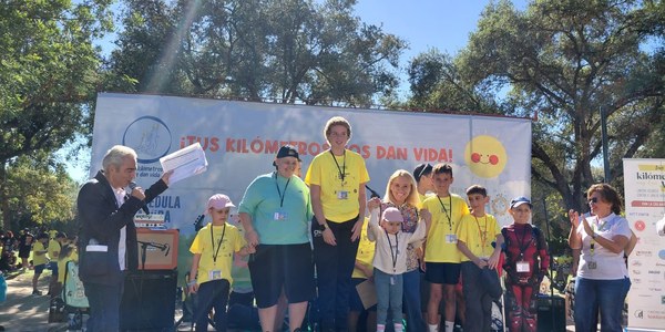 Unas 6.000 personas participan en la Carrera ‘Tus Kilómetros Nos Dan Vida’ para apoyar la investigación del cáncer infantil