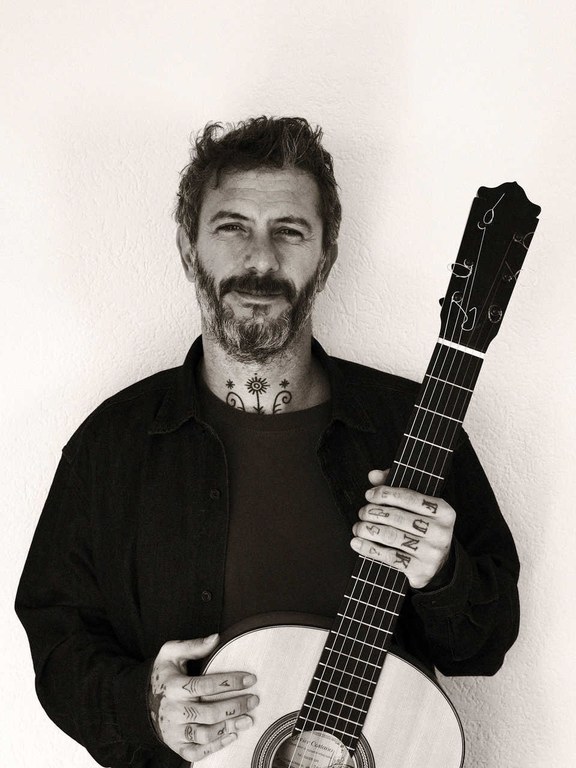 JUAN MEDINA-Foto cedida por el artista (1).jpg