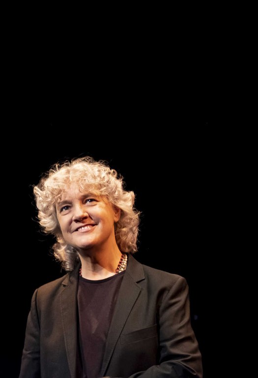 MAYTE MARTÍN-Gilberto González.jpg