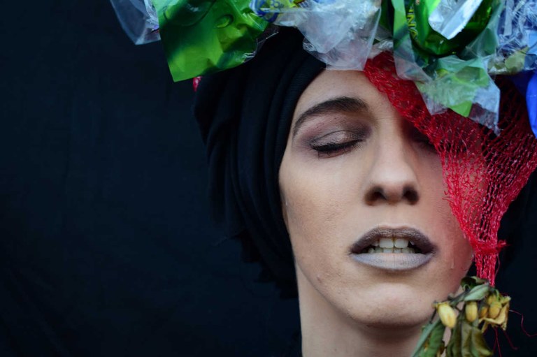 Sara Jiménez. La compañía