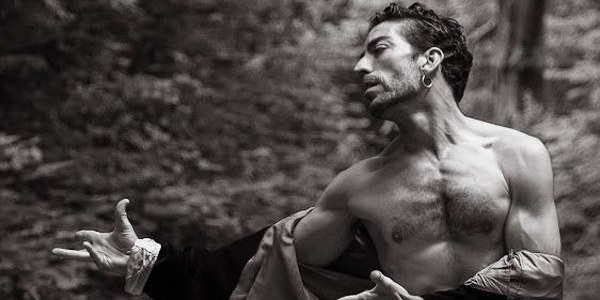 CÍA. DAVID CORIA - Babel. Torre viva.