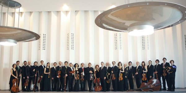 ORQUESTA BARROCA DE SEVILLA & SERGIO AZZOLINI - Fue un día noble arce