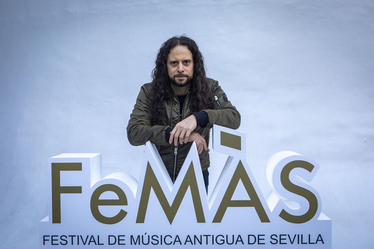 Foto Fahmi Tótem. FeMÀS.jpg