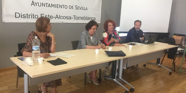 Jornada sobre el Plan Estratégico Sevilla 2030 celebrada en el Distrito Este - Alcosa - Torreblanca
